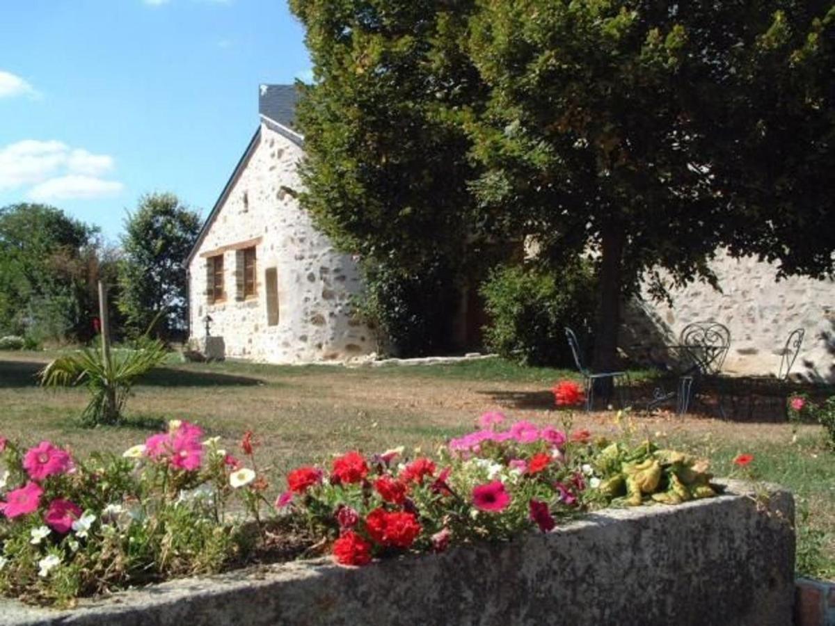 Gite De Charme Renove Avec Jardin, Velos Et Activites Pres De La Sarthe - Fr-1-410-191 Souvigné-sur-Sarthe エクステリア 写真